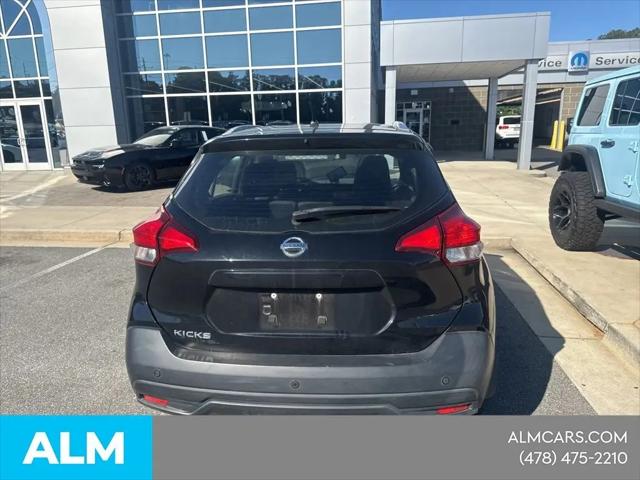 2019 Nissan Kicks S