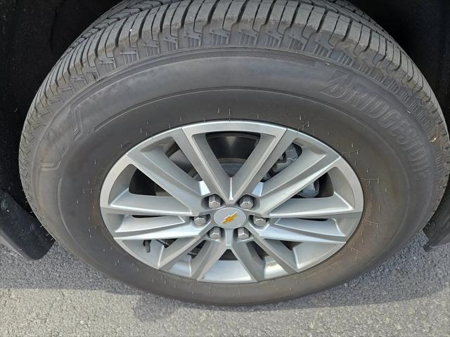 2023 Chevrolet Traverse AWD LT Cloth