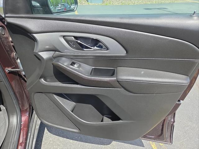 2023 Chevrolet Traverse AWD LT Cloth