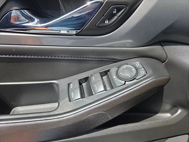 2023 Chevrolet Traverse AWD LT Cloth