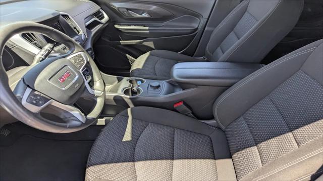 2024 GMC Terrain FWD SLE