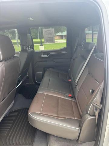 2025 GMC Sierra 1500 2WD Crew Cab Short Box Denali
