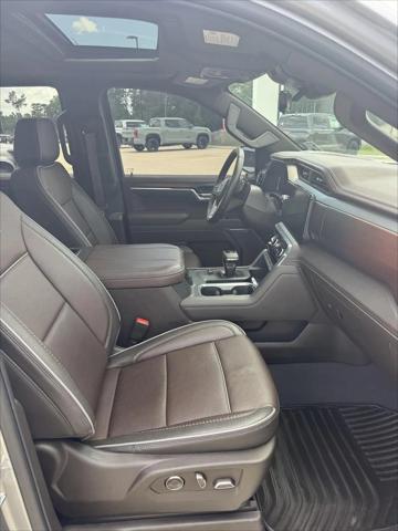 2025 GMC Sierra 1500 2WD Crew Cab Short Box Denali