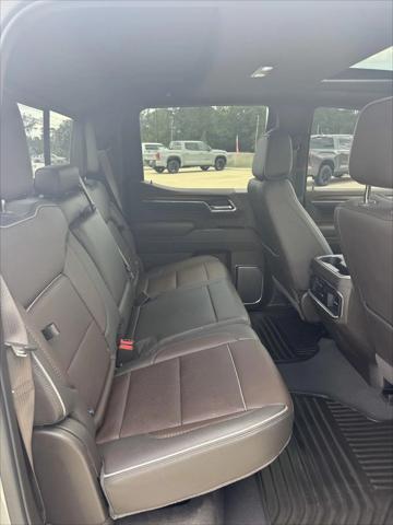 2025 GMC Sierra 1500 2WD Crew Cab Short Box Denali