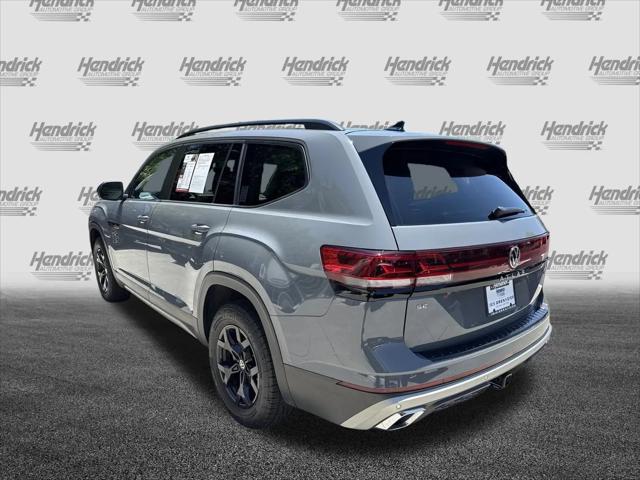 2024 Volkswagen Atlas 2.0T Peak Edition SE w/Technology