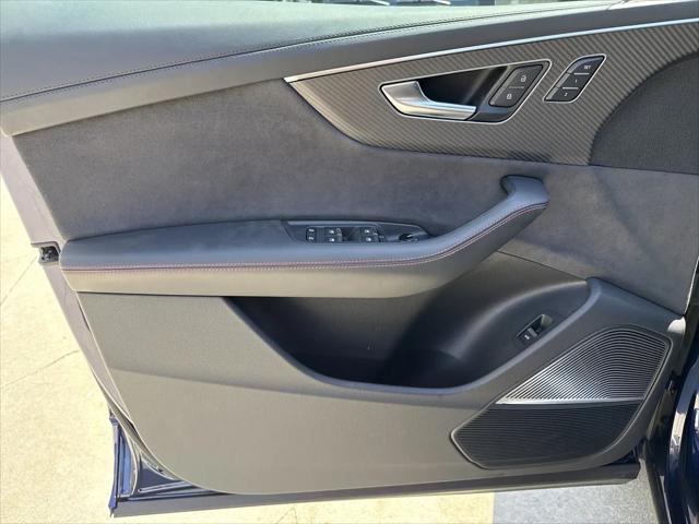 2024 Audi RS Q8 TFSI quattro Tiptronic