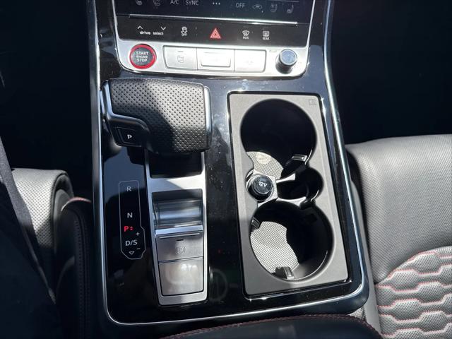 2024 Audi RS Q8 TFSI quattro Tiptronic