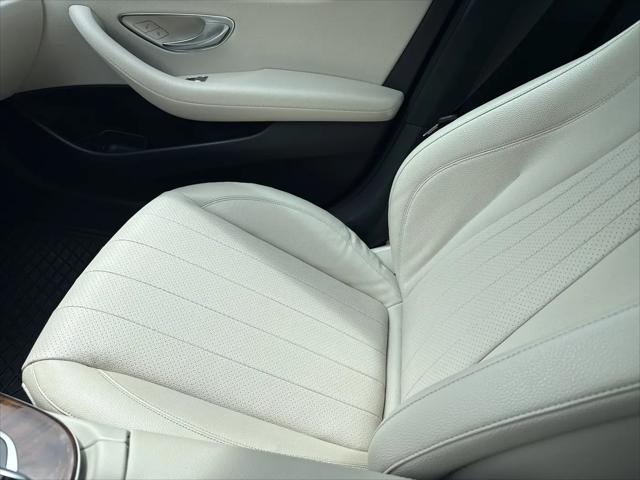 2019 Mercedes-Benz E-CLASS E 300 4MATIC