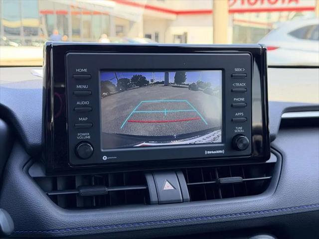 2022 Toyota RAV4 Hybrid SE