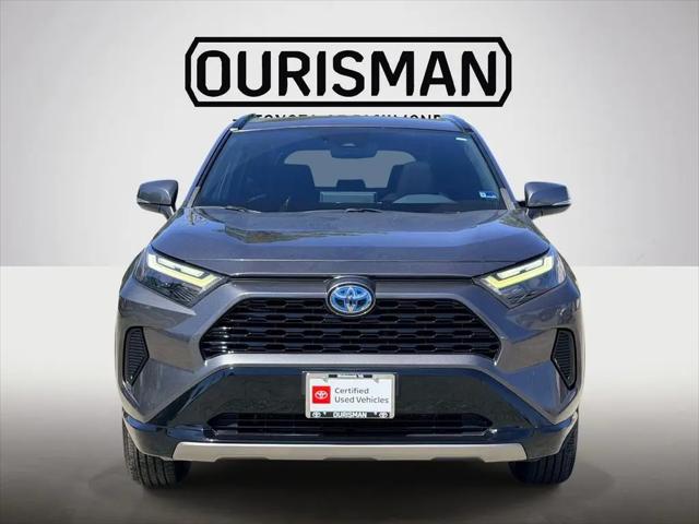 2022 Toyota RAV4 Hybrid SE