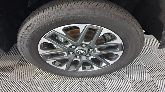 2026 Toyota Tundra Limited CrewMax 5.5' Bed