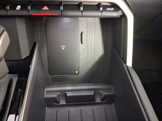 2026 Toyota Tundra Limited CrewMax 5.5' Bed