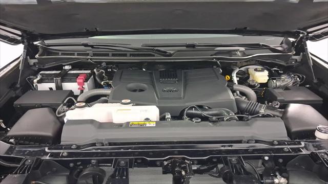 2026 Toyota Tundra Limited CrewMax 5.5' Bed