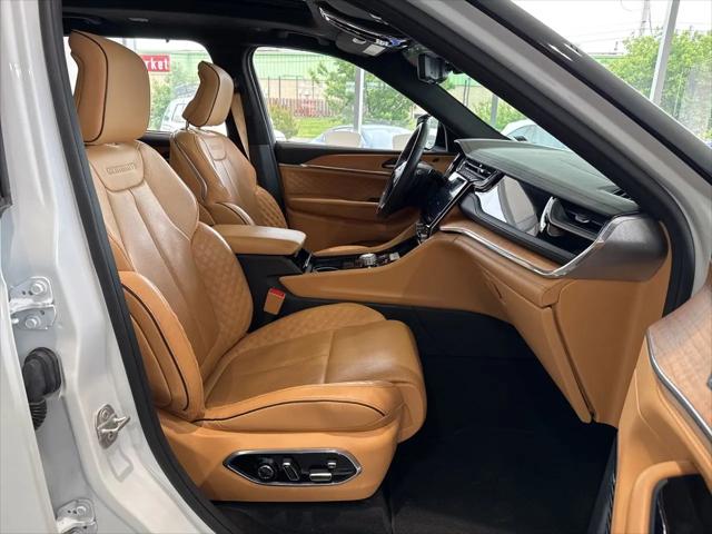 2024 Jeep Grand Cherokee L Summit Reserve 4x4