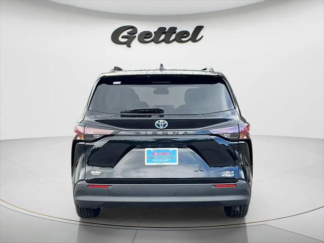 2024 Toyota Sienna XLE