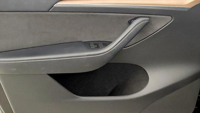 2024 Tesla Model Y Long Range Single Motor Rear-Wheel Drive