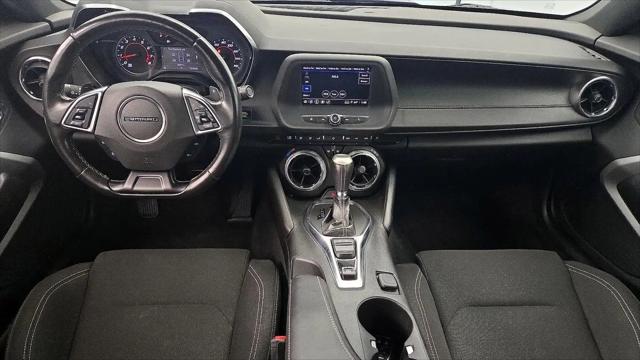 2022 Chevrolet Camaro RWD Coupe 1LS