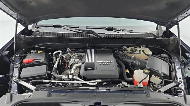 2023 Chevrolet Silverado 1500 4WD Crew Cab Short Bed LTZ