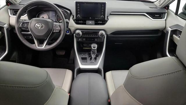 2019 Toyota RAV4 XLE Premium