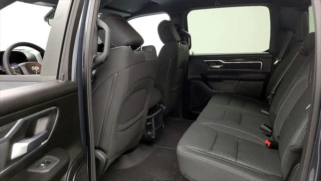 2025 Ram 1500 Big Horn Crew Cab 4x4 5'7" Box