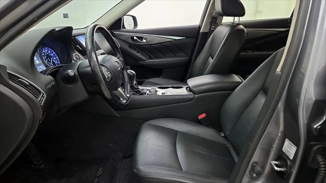 2015 INFINITI Q50 Premium