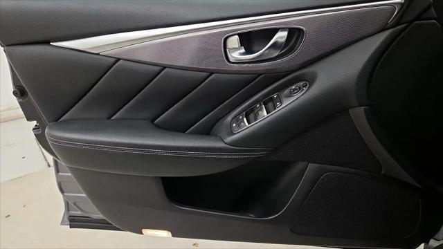 2015 INFINITI Q50 Premium