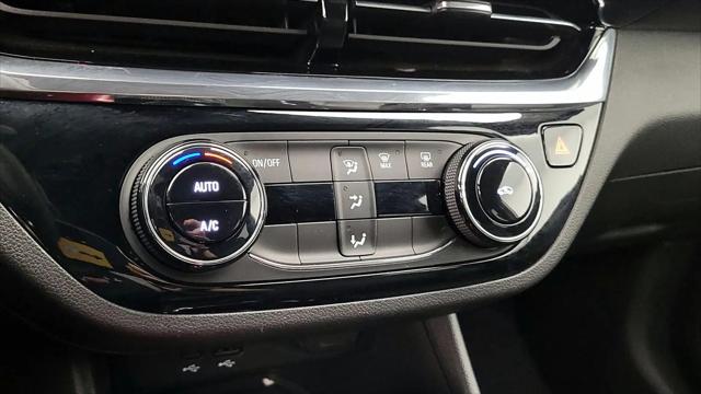 2025 Buick NV Sport Touring FWD