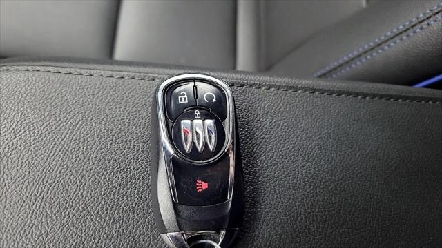 2025 Buick NV Sport Touring FWD