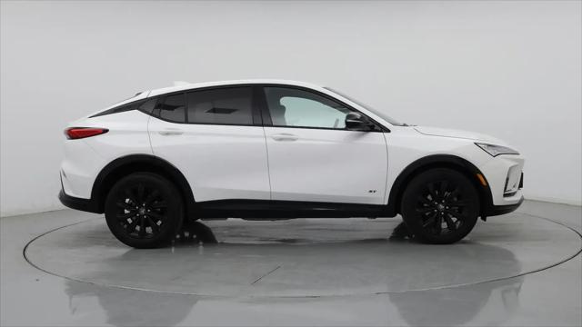 2025 Buick NV Sport Touring FWD