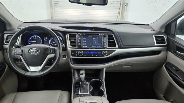 2016 Toyota Highlander XLE V6