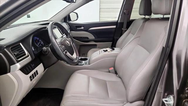 2016 Toyota Highlander XLE V6