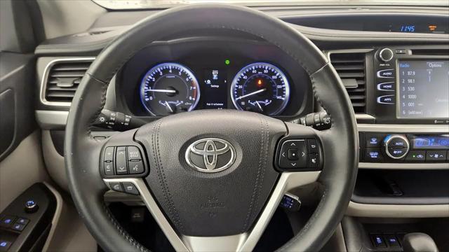 2016 Toyota Highlander XLE V6
