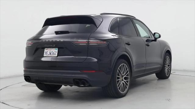 2023 Porsche Cayenne S Platinum Edition
