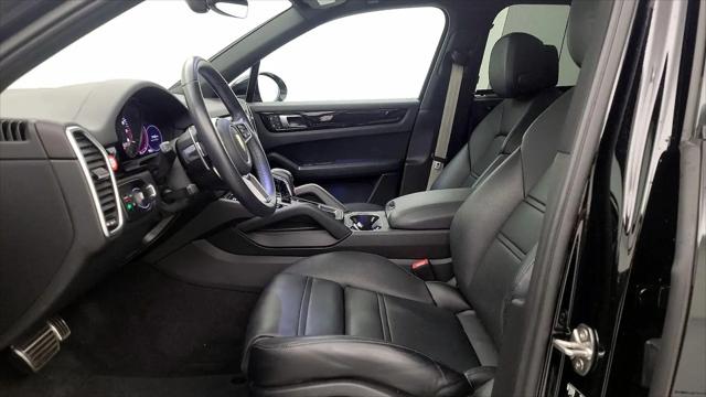 2023 Porsche Cayenne S Platinum Edition