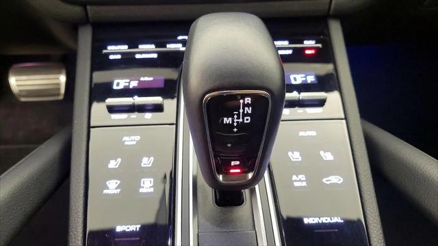 2023 Porsche Cayenne S Platinum Edition