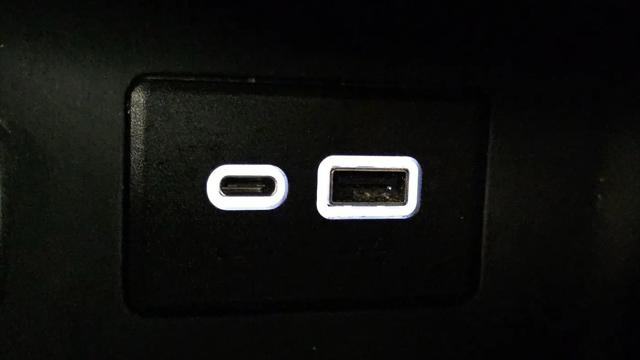 2022 GMC Acadia AWD SLE