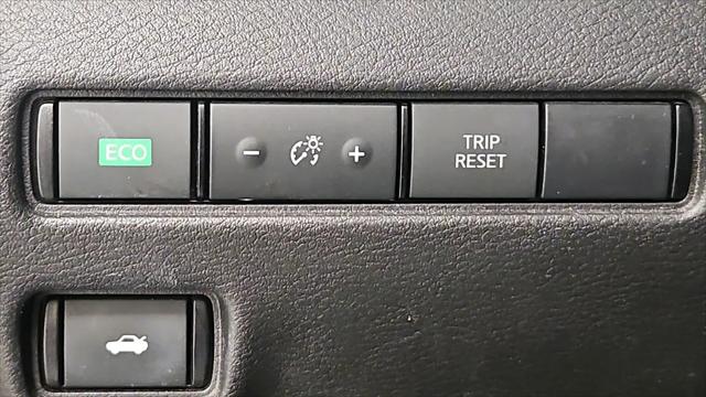 2021 Nissan Sentra SR Xtronic CVT