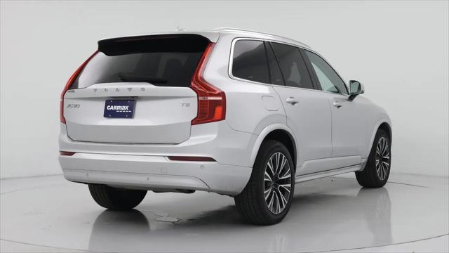 2022 Volvo XC90 T5 Momentum 7 Passenger