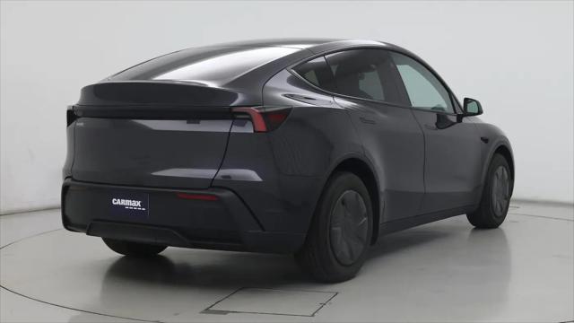 2026 Tesla Model Y Rear-Wheel Drive