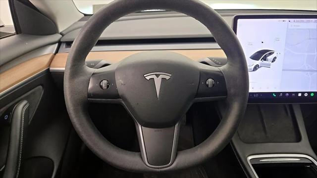 2021 Tesla Model 3 Standard Range Plus Rear-Wheel Drive