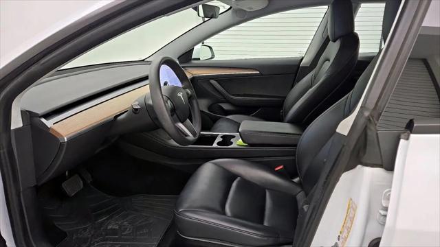 2021 Tesla Model 3 Standard Range Plus Rear-Wheel Drive