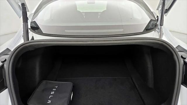 2021 Tesla Model 3 Standard Range Plus Rear-Wheel Drive