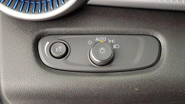 2025 Chevrolet Trax FWD LS