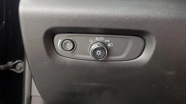 2023 Chevrolet Traverse FWD LT Cloth