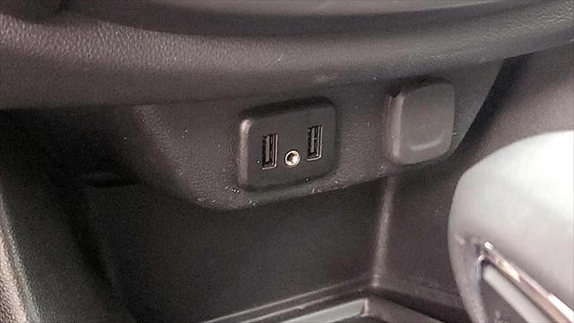 2023 Chevrolet Traverse FWD LT Cloth