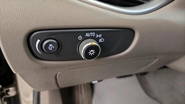 2022 Chevrolet Malibu FWD 1FL