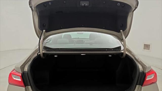 2022 Chevrolet Malibu FWD 1FL