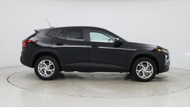 2025 Chevrolet Trax FWD LS