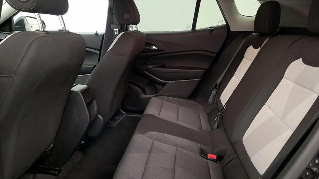 2025 Chevrolet Trax FWD LS