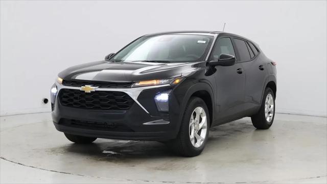 2025 Chevrolet Trax FWD LS